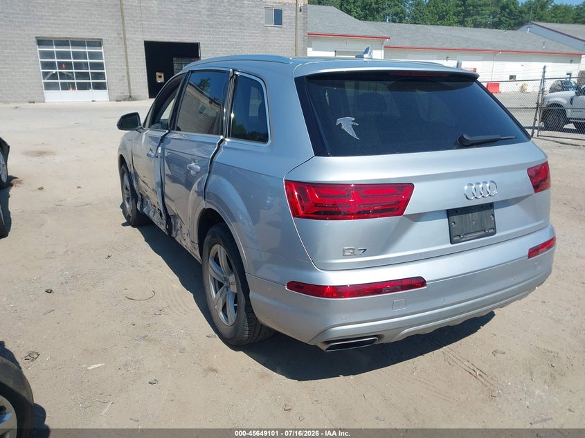 2019 Audi Q7 VIN WA1LHAF77KD018565 IAAI salvage auction — SIDE, Wait Title, sold $9,175 on 2026-09-11 (photo 3)