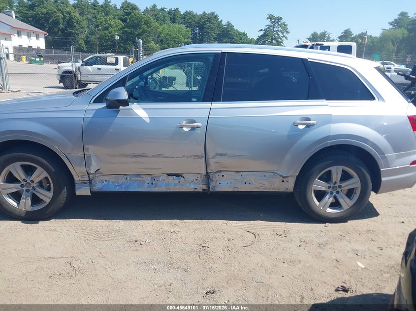 2019 Audi Q7 VIN WA1LHAF77KD018565 IAAI salvage auction — SIDE, Wait Title, sold $9,175 on 2026-09-11 (photo 6)