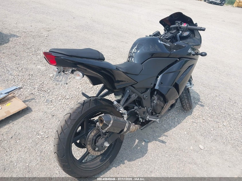 2009 Kawasaki Ex250 VIN JKAEXMJ139DA20763 IAAI salvage auction — NORMAL WEAR, Clear-Endorsement (Wisconsin), sold $25 on 2026-07-30 (photo 4)