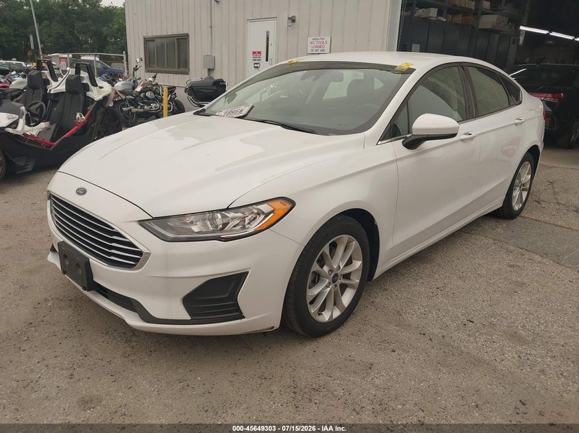 2020 Ford Fusion VIN 3FA6P0LU6LR119251 IAAI salvage auction — NORMAL WEAR, SF97 (Rhode Island), sold $7,925 on 2026-09-08 (photo 2)