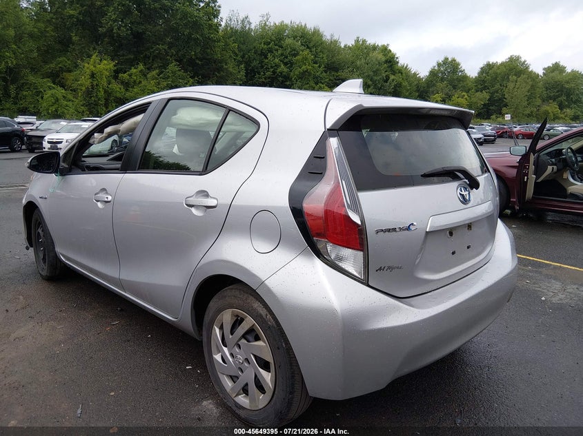 2015 Toyota Prius c VIN JTDKDTB35F1107313 IAAI salvage auction — RIGHT FRONT, Salvage Title, sold $725 on 2026-08-02 (photo 3)