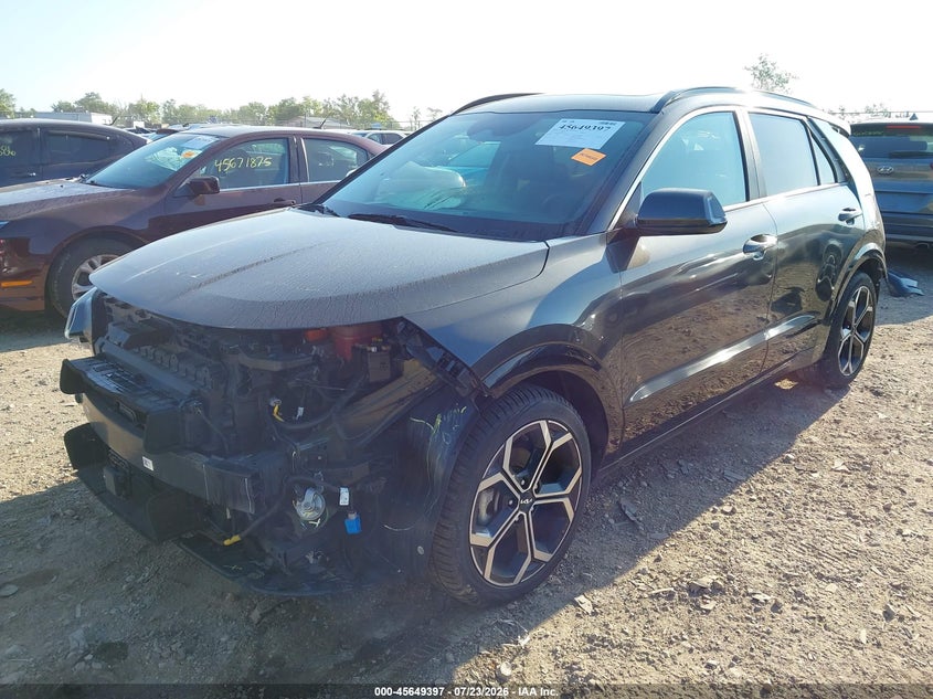 2024 Kia Niro VIN KNDCR3LE7R5121541 IAAI salvage auction — FRONT & REAR, Salvage Title, sold $9,225 on 2026-08-19 (photo 2)