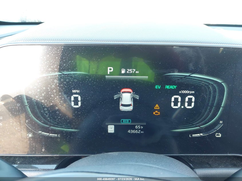 2024 Kia Niro VIN KNDCR3LE7R5121541 IAAI salvage auction — FRONT & REAR, Salvage Title, sold $9,225 on 2026-08-19 (photo 7)