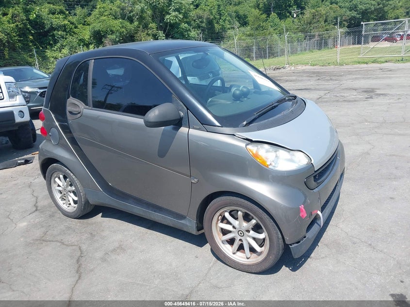 2010 Smart Fortwo VIN WMEEJ3BAXAK344226 IAAI salvage auction — NORMAL WEAR, Clear (North Carolina), sold $25 on 2026-07-30 (photo 1)