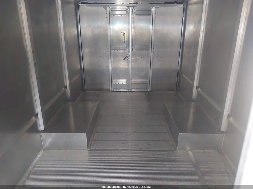 2014 Ford E-450 VIN 1FC3E4KL9EDB00417 IAAI salvage auction — NORMAL WEAR, Sf97 (Texas), sold $8,150 on 2026-09-01 (photo 8)