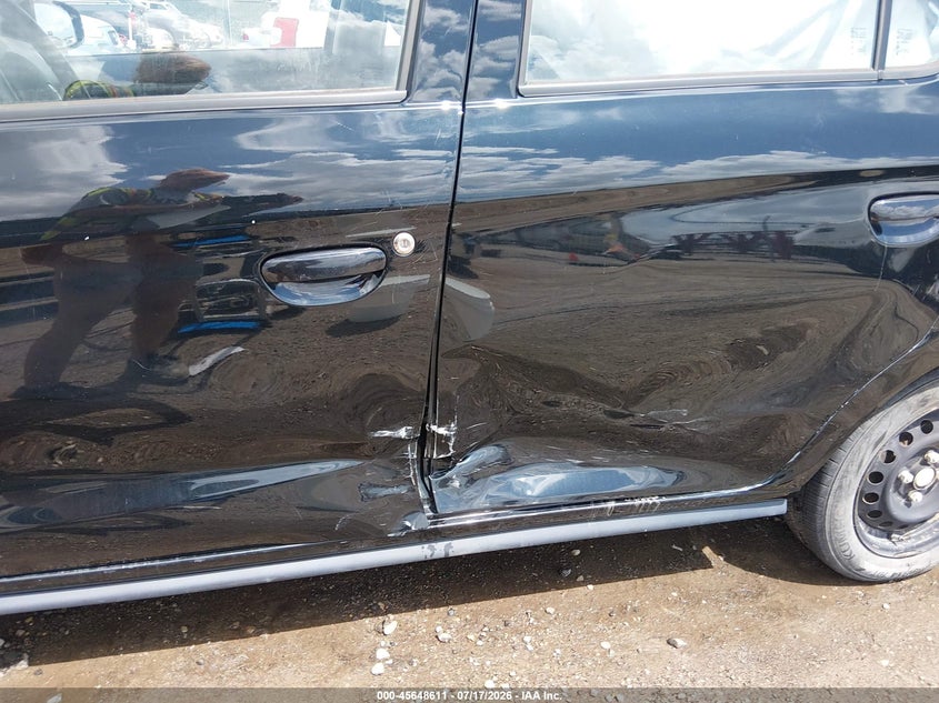 2020 Mitsubishi Mirage VIN ML32F3FJ7LHF10978 IAAI salvage auction — SIDE, Salvage Title, sold $1,400 on 2026-09-07 (photo 6)