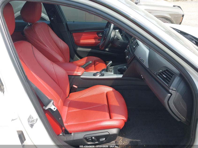 2013 BMW 3er VIN WBA3B9G52DNR90085 IAAI salvage auction — FRONT END, Bill Of Sale (Washington), sold $3,800 on 2026-07-29 (photo 5)