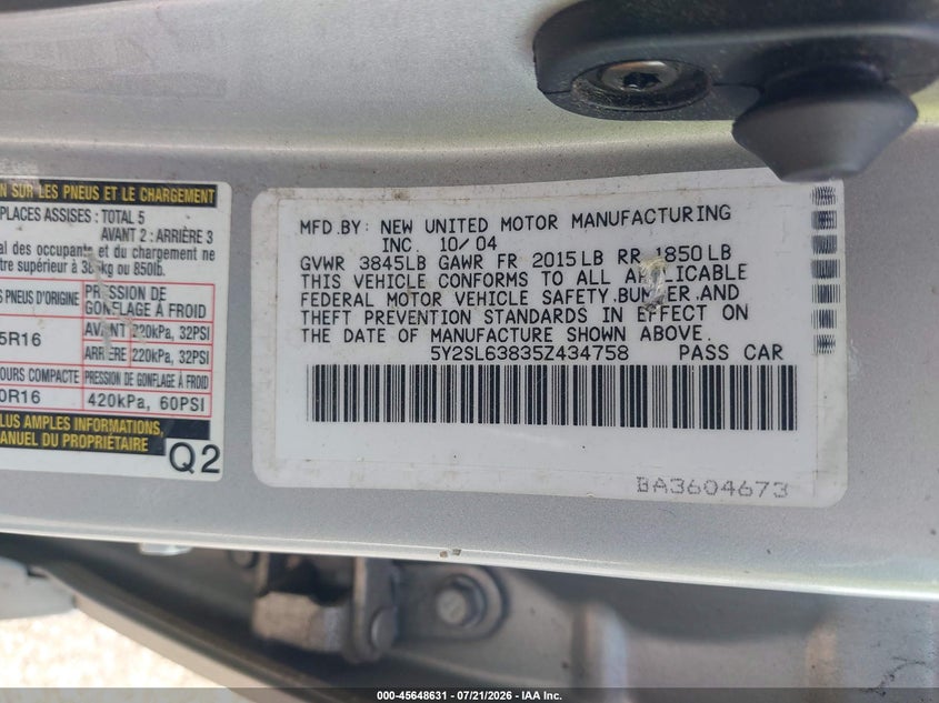 2005 Pontiac Vibe VIN 5Y2SL63835Z434758 IAAI salvage auction — NORMAL WEAR, Clear (Indiana), sold $550 on 2026-07-28 (photo 9)