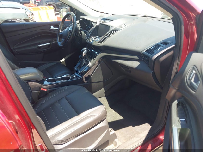 2014 Ford Escape VIN 1FMCU9J92EUA98088 IAAI salvage auction — LEFT SIDE, Salvage Rebuilt (North Carolina), sold $1,300 on 2026-07-28 (photo 5)
