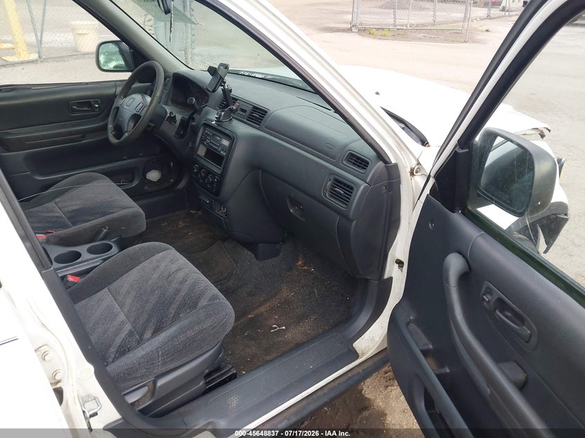 2000 Honda Cr-v VIN JHLRD284XYS000783 IAAI salvage auction — FRONT END, Clear (Florida), sold $125 on 2026-07-29 (photo 5)