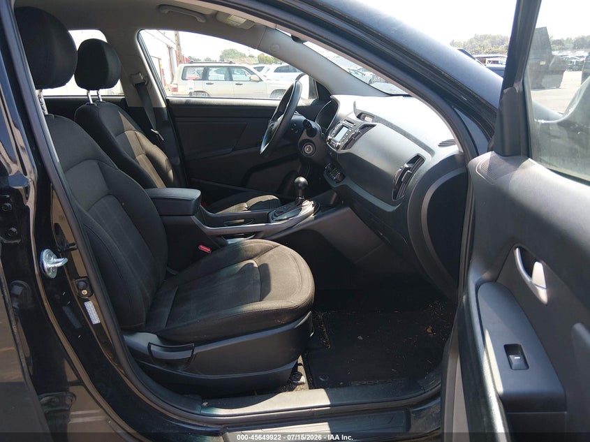 2013 Kia Sportage VIN KNDPB3A29D7448096 IAAI salvage auction — NORMAL WEAR, Clear-Dealer Only (Washington), sold $800 on 2026-07-30 (photo 5)