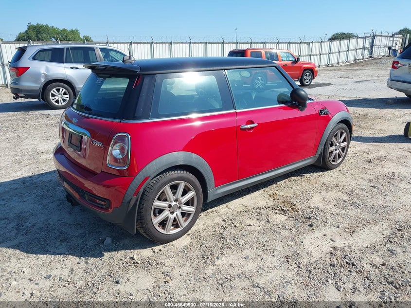 2013 Mini Hard top VIN WMWSV3C52DT393018 IAAI salvage auction — NORMAL WEAR, Clear (Georgia), sold $375 on 2026-07-23 (photo 4)