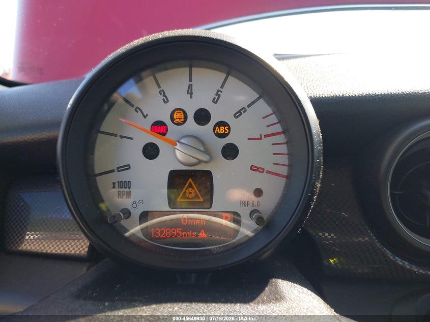 2013 Mini Hard top VIN WMWSV3C52DT393018 IAAI salvage auction — NORMAL WEAR, Clear (Georgia), sold $375 on 2026-07-23 (photo 7)