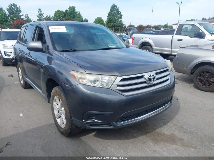 2013 Toyota Highlander VIN 5TDZA3EH4DS037768 IAAI salvage auction — MECHANICAL, Repossession Paperwork (North Carolina), sold $925 on 2026-07-29 (photo 1)