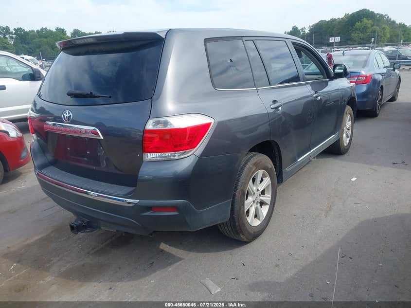 2013 Toyota Highlander VIN 5TDZA3EH4DS037768 IAAI salvage auction — MECHANICAL, Repossession Paperwork (North Carolina), sold $925 on 2026-07-29 (photo 4)