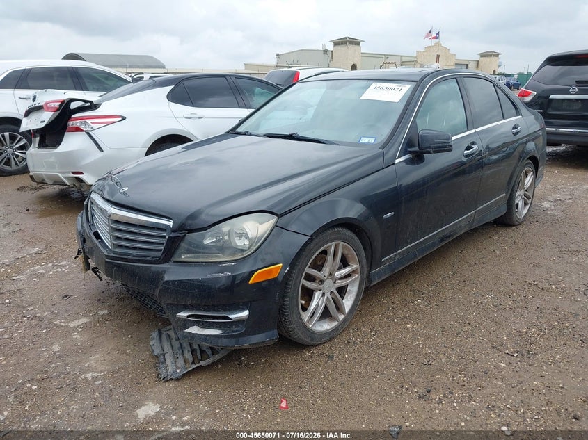 2012 Mercedes-benz C class VIN WDDGF4HB9CR194740 IAAI salvage auction — NORMAL WEAR, Original (Texas), sold $500 on 2026-07-29 (photo 2)