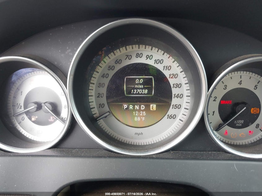 2012 Mercedes-benz C class VIN WDDGF4HB9CR194740 IAAI salvage auction — NORMAL WEAR, Original (Texas), sold $500 on 2026-07-29 (photo 7)