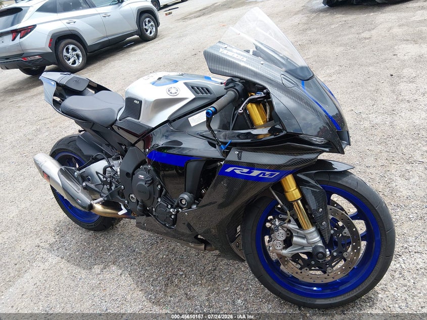 2022 Yamaha Yzf VIN JYARN67E1NA000552 IAAI salvage auction — REAR END, Salvage Title, sold $13,250 on 2026-08-21 (photo 1)
