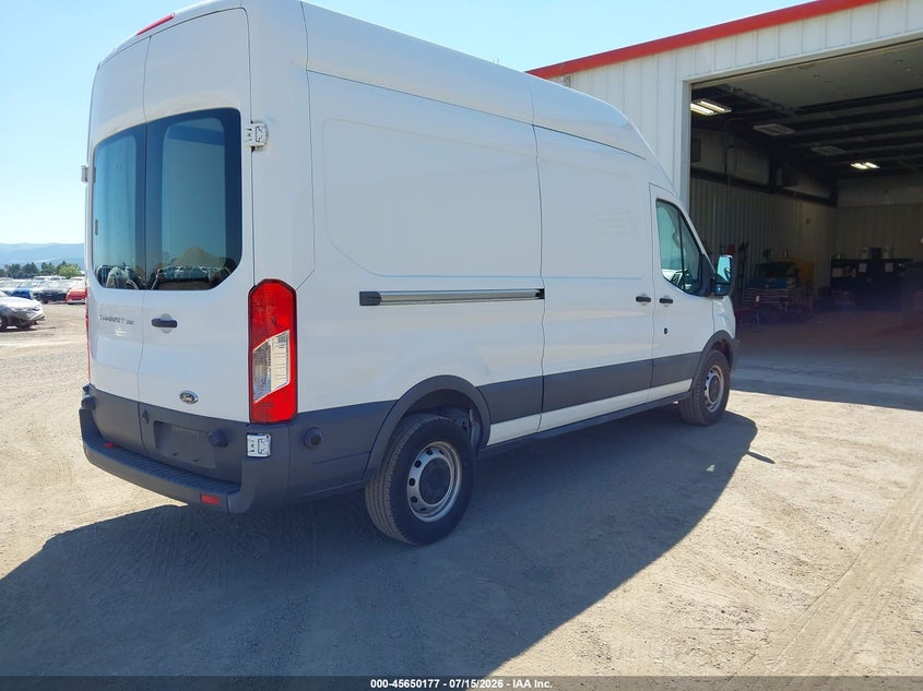2017 Ford Transit-350 VIN 1FTBW2XM0HKB28041 IAAI salvage auction — NORMAL WEAR, Sf97 (Washington), sold $10,600 on 2026-07-29 (photo 4)