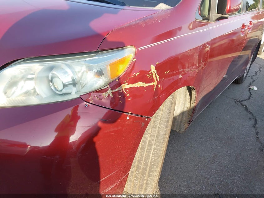 2011 Toyota Sienna VIN 5TDKK3DC9BS107296 IAAI salvage auction — FRONT END, Repossession Paperwork (North Carolina), sold $775 on 2026-07-29 (photo 6)