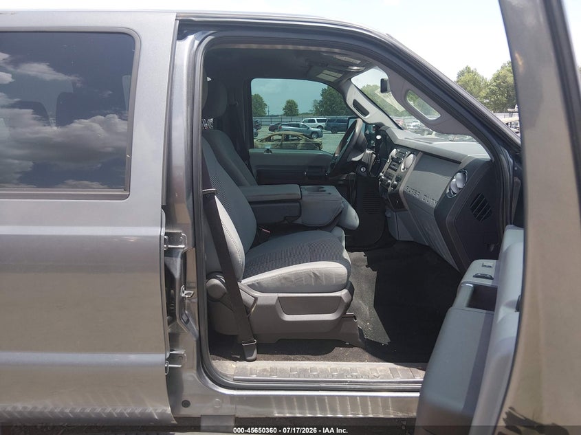 2011 Ford F-550 super duty VIN 1FT7W2BT6BEA22011 IAAI salvage auction — EXTERIOR BURN, Salvage (Arkansas), sold $10,200 on 2026-08-19 (photo 5)