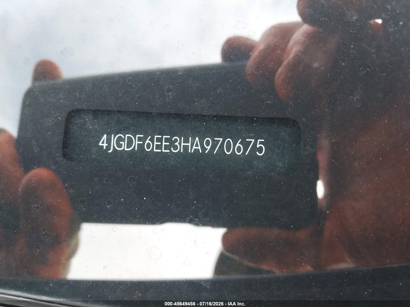 2017 Mercedes-benz Gls-klasse VIN 4JGDF6EE3HA970675 IAAI salvage auction — RIGHT REAR, Original (Texas), sold $7,300 on 2026-08-25 (photo 9)