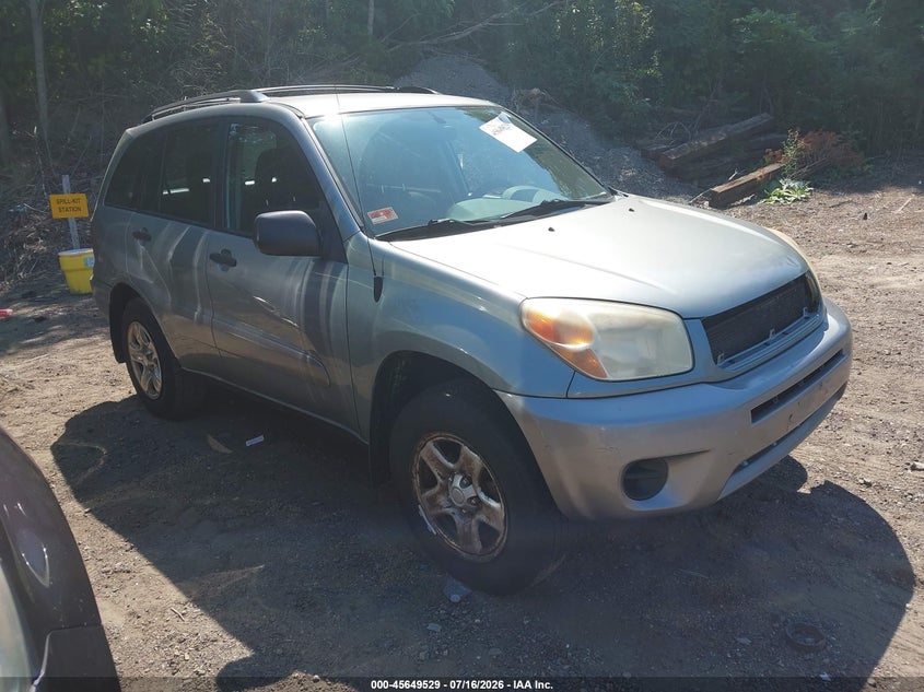 2005 Toyota Rav 4 VIN JTEHD20V750069527 IAAI salvage auction — NORMAL WEAR, Clear (Rhode Island), sold $1,400 on 2026-07-19 (photo 1)