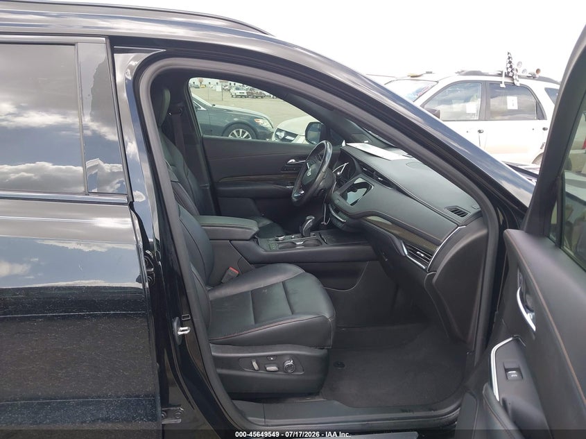 2019 Cadillac Xt4 VIN 1GYFZER4XKF181816 IAAI salvage auction — FRONT END, Salvage Title, sold $4,950 on 2026-08-25 (photo 5)
