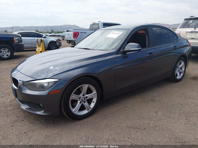 2015 BMW 3er VIN WBA3B1C51FK140069 IAAI salvage auction — NORMAL WEAR, Clear-Dealer Only (Arizona), sold $1,650 on 2026-07-28 (photo 2)