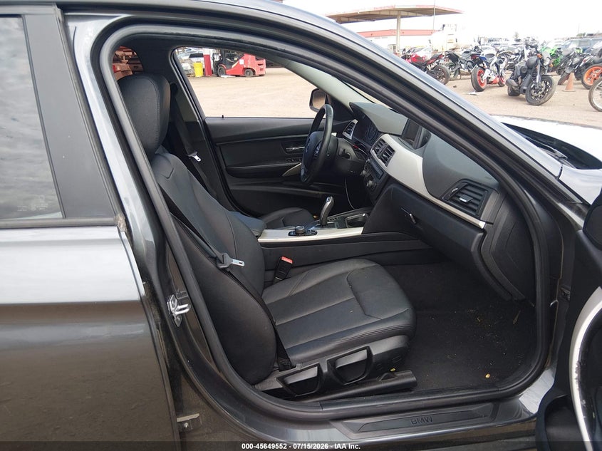 2015 BMW 3er VIN WBA3B1C51FK140069 IAAI salvage auction — NORMAL WEAR, Clear-Dealer Only (Arizona), sold $1,650 on 2026-07-28 (photo 5)