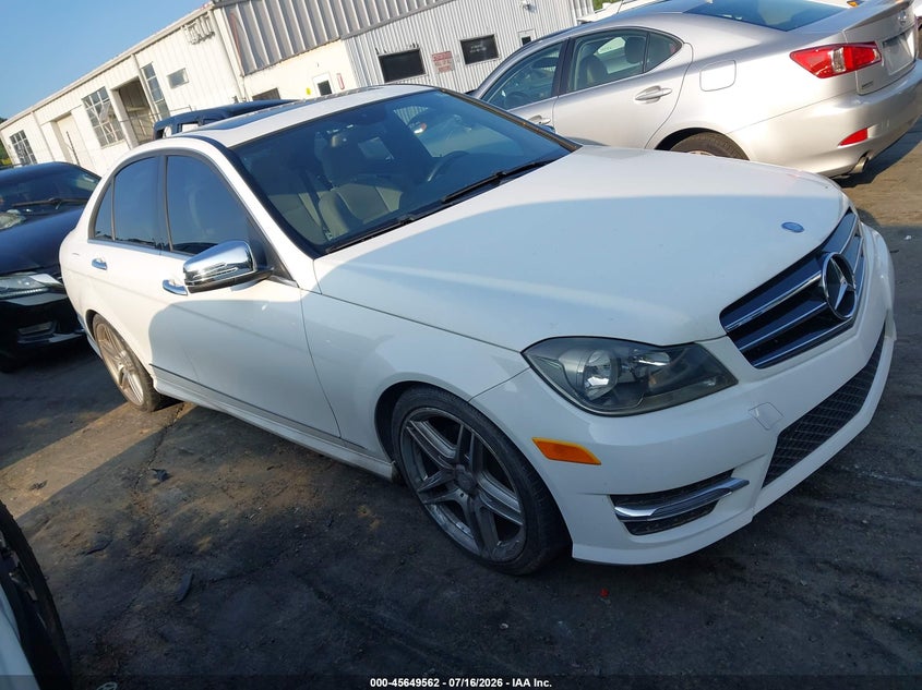 2014 Mercedes-benz C class VIN WDDGF4HB0EG248747 IAAI salvage auction — NORMAL WEAR, Clear (North Carolina), sold $1,050 on 2026-07-23 (photo 1)
