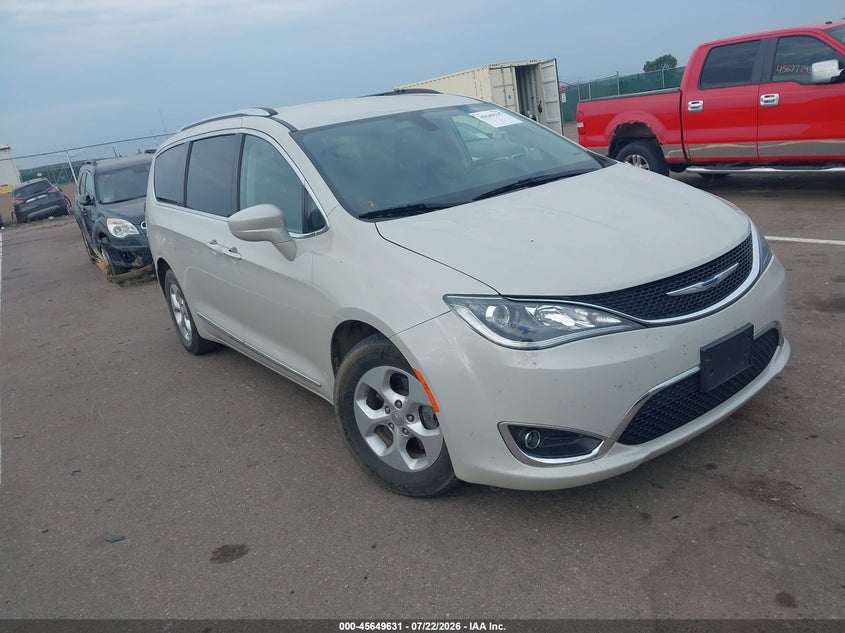 2017 Chrysler Pacifica VIN 2C4RC1EG9HR777935 IAAI salvage auction — HAIL, Salvage Title, sold $1,800 on 2026-09-08 (photo 1)