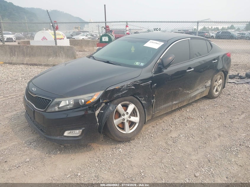 2015 Kia Optima VIN 5XXGM4A76FG425008 IAAI salvage auction — LEFT FRONT, Salvage Title, sold $425 on 2026-08-02 (photo 2)