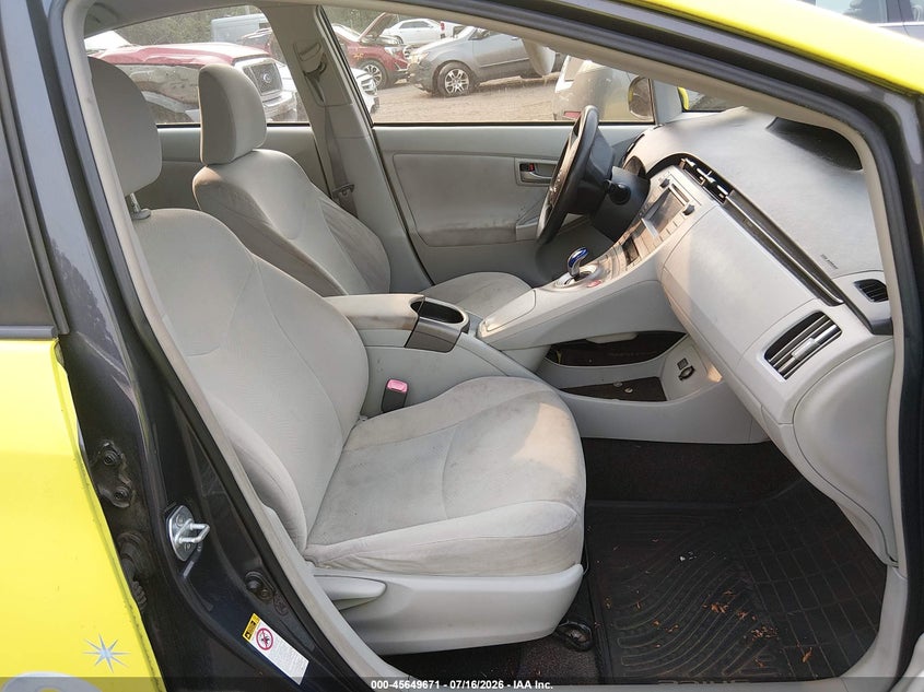 2013 Toyota Prius VIN JTDKN3DU9D1651443 IAAI salvage auction — NORMAL WEAR, Clear (Virginia), sold $775 on 2026-07-22 (photo 5)
