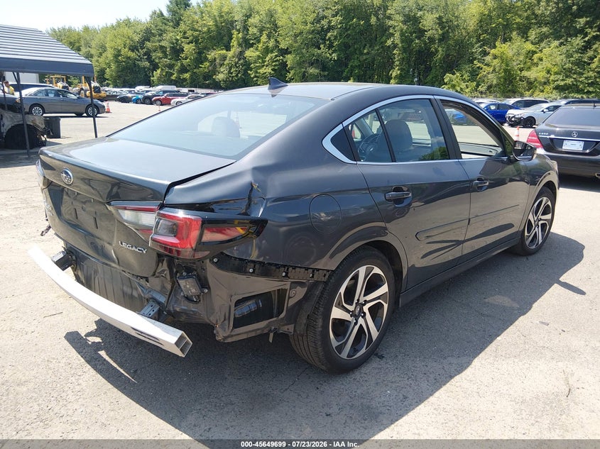 2020 Subaru LEGACY VIN 4S3BWAN62L3008095 IAAI salvage auction — REAR END, Salvage Title, sold $4,050 on 2026-07-31 (photo 4)