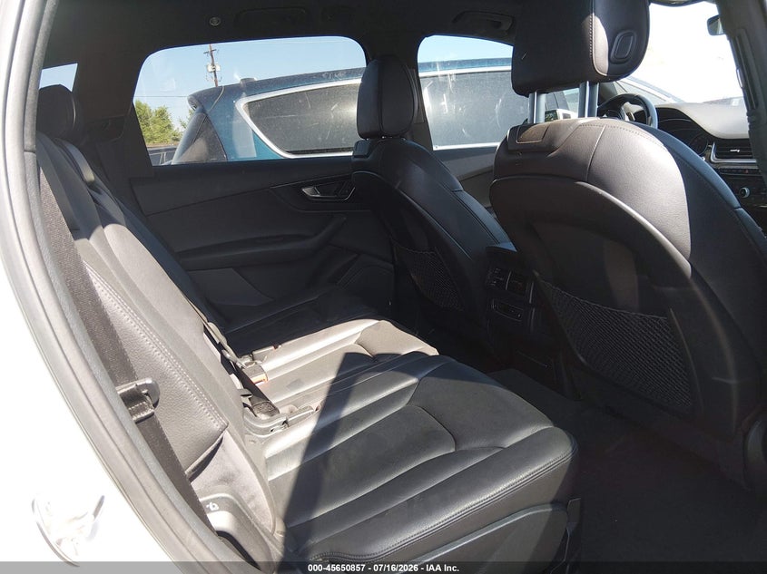 2017 Audi Q7 VIN WA1LAAF73HD016275 IAAI salvage auction — NORMAL WEAR, Clear (Colorado), sold $525 on 2026-07-28 (photo 8)