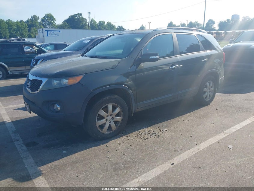 2011 Kia Sorento VIN 5XYKT3A17BG147793 IAAI salvage auction — NORMAL WEAR, Clear (North Carolina), sold $1,200 on 2026-07-23 (photo 2)
