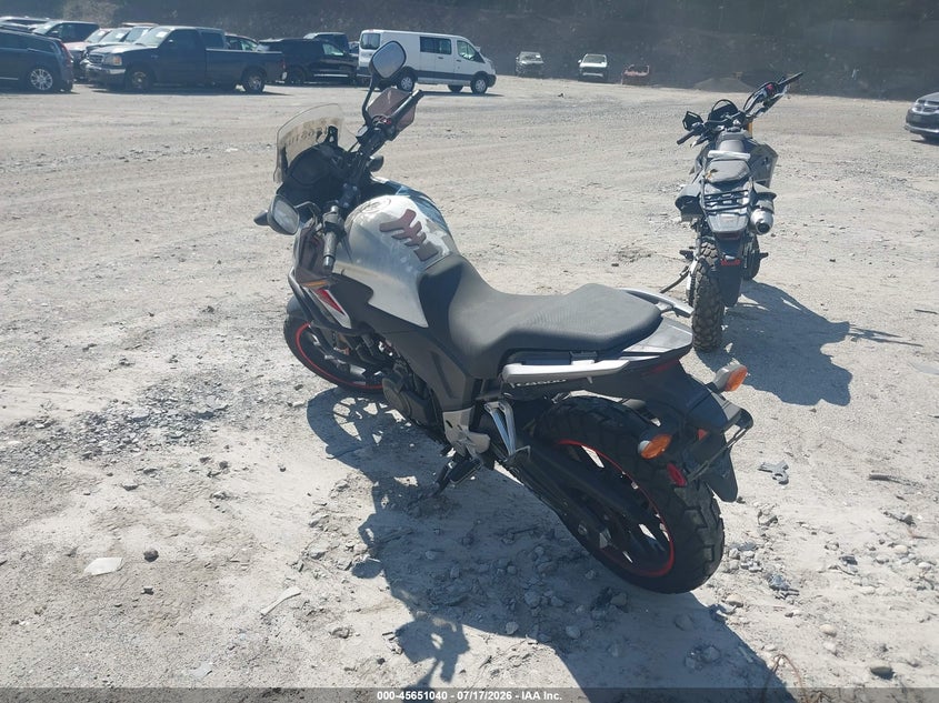 2014 Honda Cb VIN MLHPC4666E5100507 IAAI salvage auction — NORMAL WEAR, Clear (Virginia), sold $525 on 2026-07-24 (photo 3)