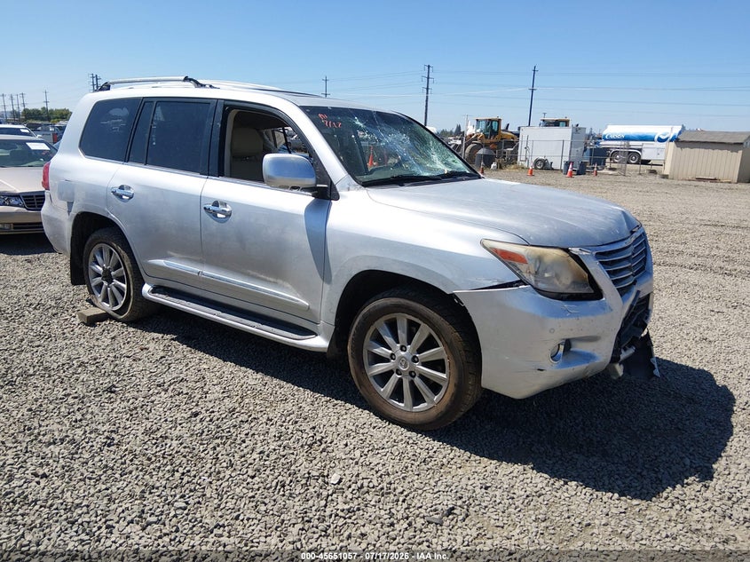 2011 Lexus Lx 570 VIN JTJHY7AX4B4066267 — IAAI salvage auction photo