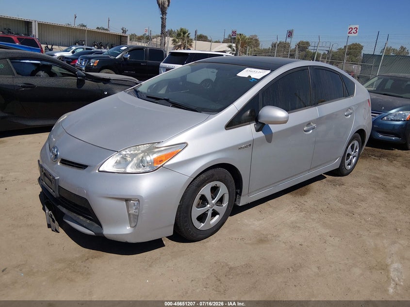 2014 Toyota Prius VIN JTDKN3DU0E0382465 IAAI salvage auction — NORMAL WEAR, Clear - Dealer Only (California), sold $1,550 on 2026-07-29 (photo 2)