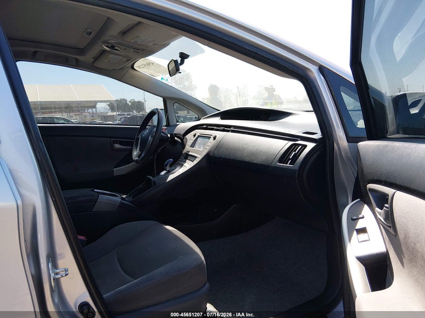 2014 Toyota Prius VIN JTDKN3DU0E0382465 IAAI salvage auction — NORMAL WEAR, Clear - Dealer Only (California), sold $1,550 on 2026-07-29 (photo 5)