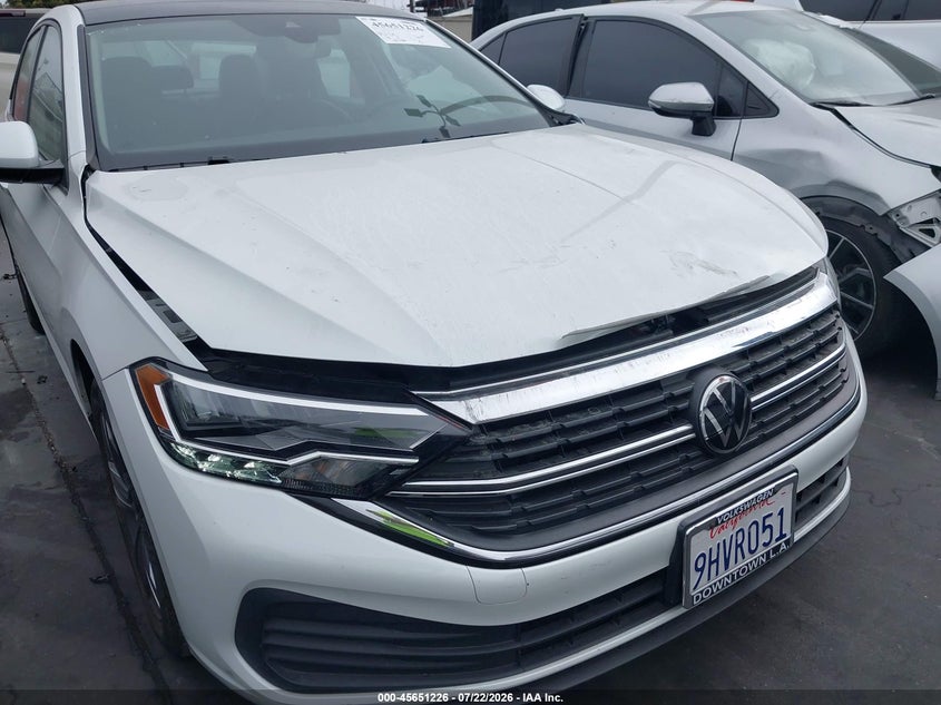 2023 Volkswagen Jetta VIN 3VW7M7BU8PM042383 IAAI salvage auction — FRONT END, Salvage Title, sold $7,300 on 2026-08-19 (photo 6)