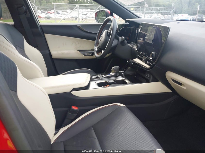 2024 Lexus Nx VIN JTJHKCEZ6R2022413 IAAI salvage auction — RIGHT FRONT, Salvage (North Carolina), sold $17,600 on 2026-08-02 (photo 5)
