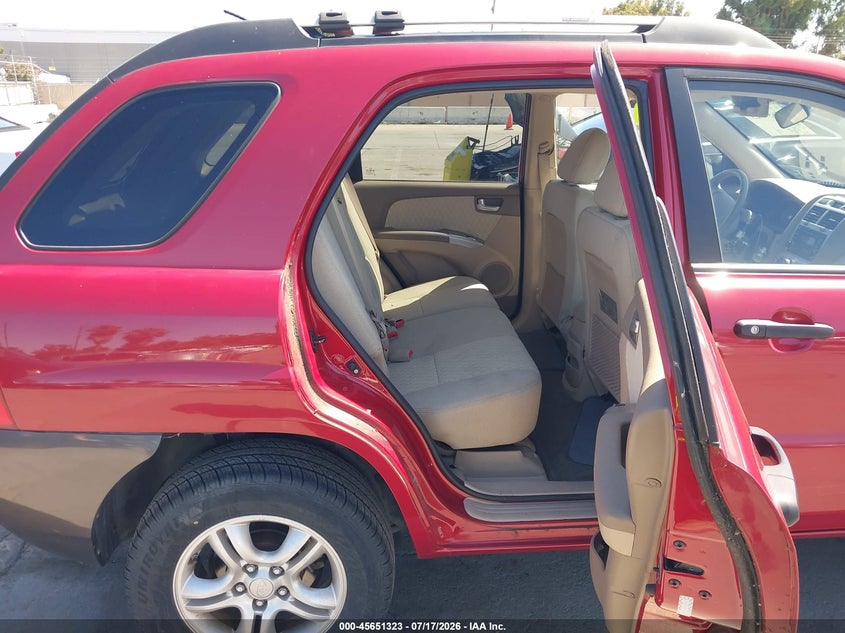 2008 Kia Sportage VIN KNDJE723687478304 IAAI salvage auction — NORMAL WEAR, Clear - Dealer Only (California), sold $375 on 2026-07-29 (photo 8)