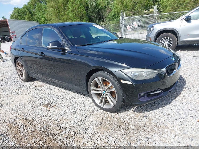 2015 BMW 3er VIN WBA3B3G52FNR87879 IAAI salvage auction — NORMAL WEAR, Clear (Michigan), sold $1,350 on 2026-07-27 (photo 1)