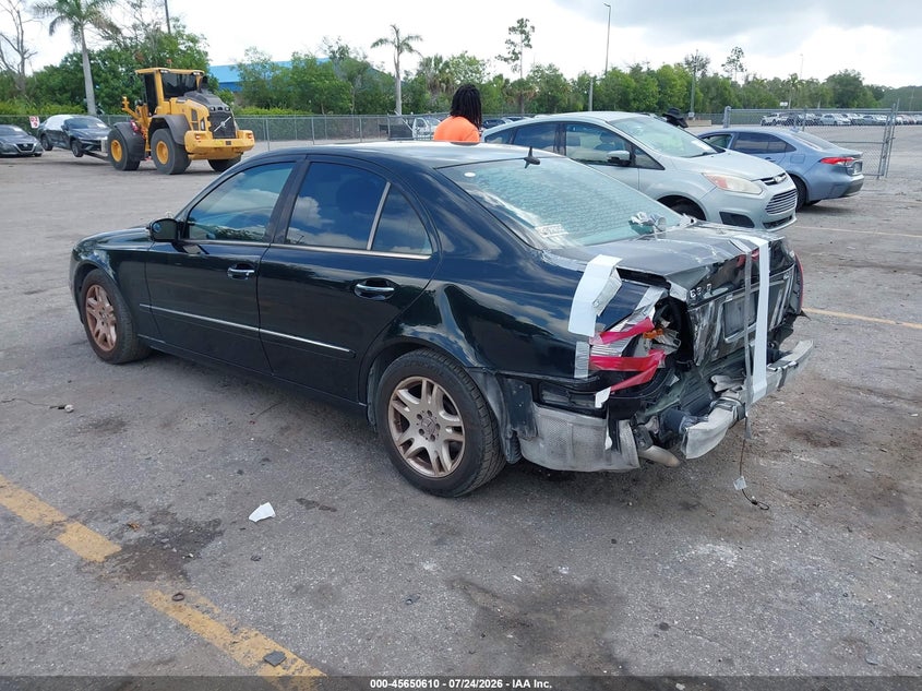 2005 Mercedes-benz E-class VIN WDBUF26J35A714748 IAAI salvage auction — REAR END, Rebuildable (Florida), sold $400 on 2026-08-10 (photo 3)