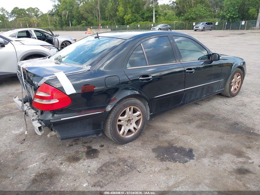 2005 Mercedes-benz E-class VIN WDBUF26J35A714748 IAAI salvage auction — REAR END, Rebuildable (Florida), sold $400 on 2026-08-10 (photo 4)