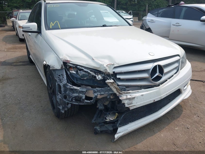 2011 Mercedes-benz C-klasse VIN WDDGF5EB2BA516416 IAAI salvage auction — RIGHT FRONT, Salvage - Greater Than 75% (Maryland), sold $700 on 2026-08-01 (photo 6)