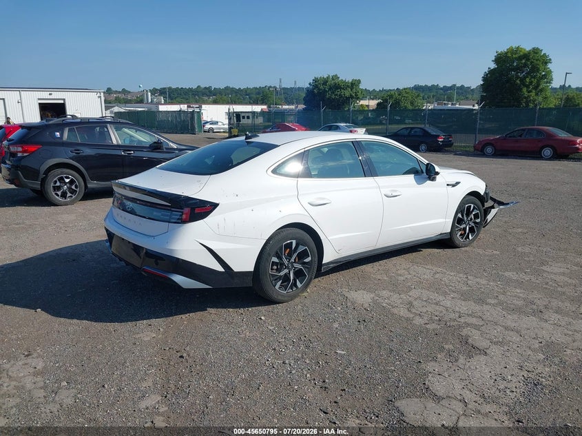 2025 Hyundai Sonata VIN KMHL64JA0SA465378 IAAI salvage auction — FRONT END, Certificate Of Destruction (Florida), sold $1,700 on 2026-07-24 (photo 4)
