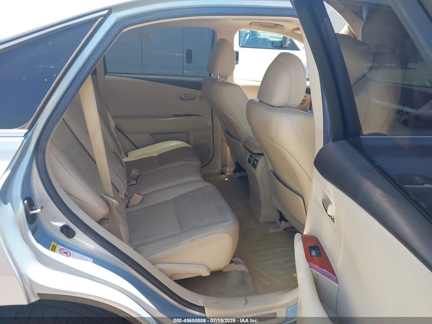 2010 Lexus Rx 350 VIN JTJZK1BAXA2406402 IAAI salvage auction — NORMAL WEAR, Clear - Dealer Only (California), sold $1,500 on 2026-07-22 (photo 8)